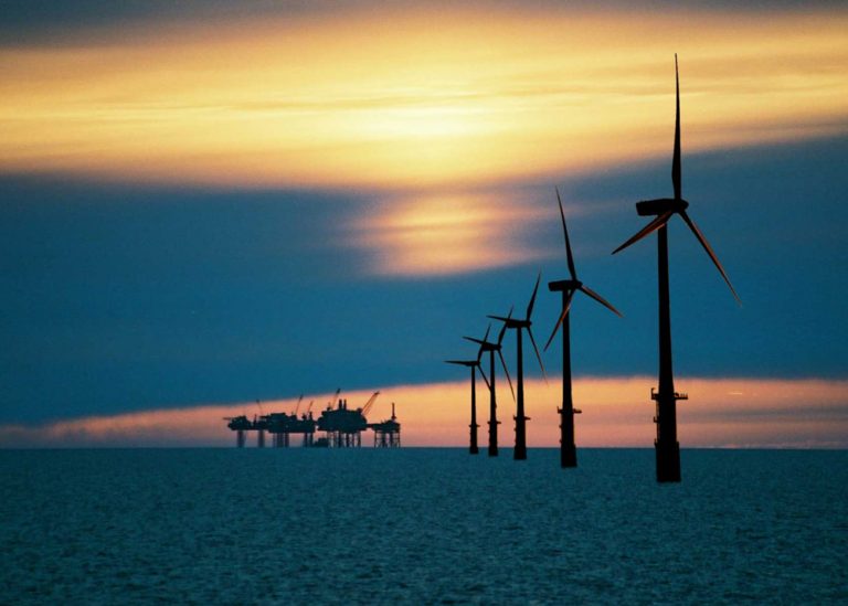 Yenilenebilir Enerji’de Türkiye’nin yıldızı parlıyor